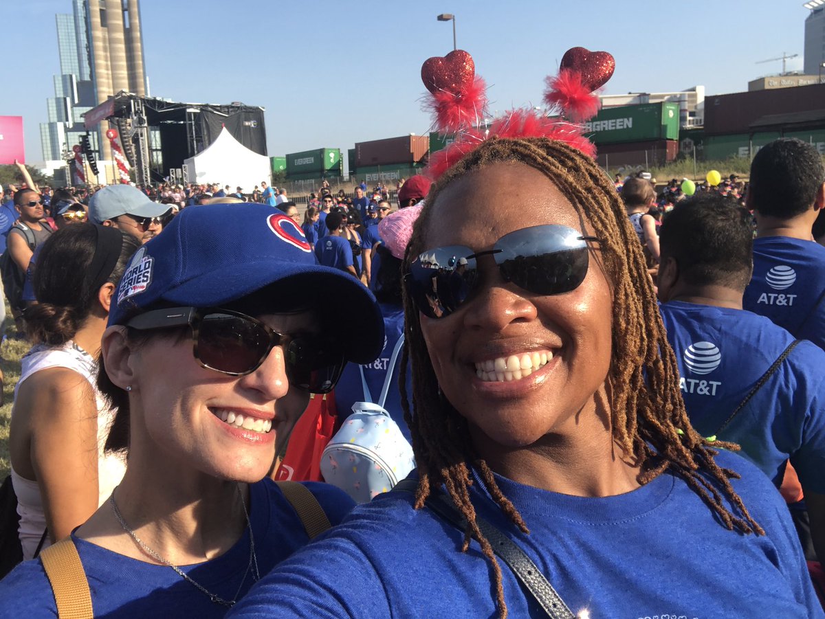 HarrisKortne's tweet photo. Great morning supporting #AHA #DallasHeartWalk with my #nothingStOPus family @nattieannsmith @LaLewis06 @JenVanBus @ATT #LifeAtATT https://t.co/H52GXR3SK5