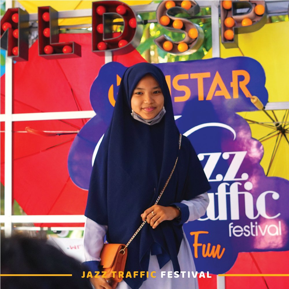 Jangan lupa untuk mengabadikan moment seru kamu selama di Bistar Jazz Traffic Festival 2019 dan ikutan photo contest JTF 2019. Cek syarat dan ketentuannya di ig jazztraffic dan menangkan sejumlah hadiah menarik #jazztraffic #JTF2019 #suarasurabaya #bistarjtf2019