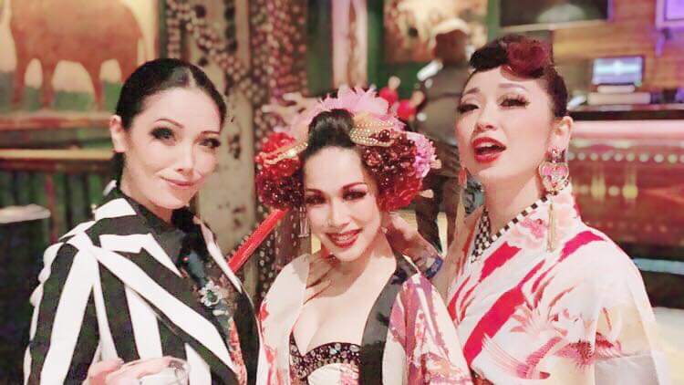 unoburlesk's tweet photo. 昨夜、ニューオリンズバーレスクフェスティバルの2ステージを無事に終えました！
ド緊張してましたが、終わってみるともう気分は最高です。
携帯なくした事とか一瞬忘れてたわ。笑
あとはもう皆で楽しむだけです♡
#Neworleansburlesquefestival
#nobf2019 #nobf
#burlesque #バーレスク https://t.co/fsgRB4VUBL
