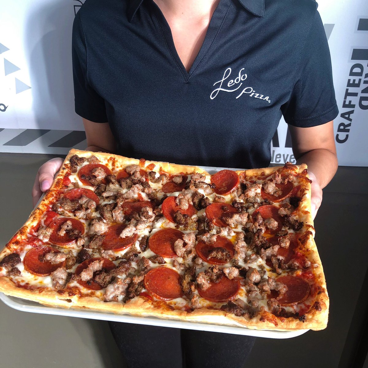LedoPizza's tweet photo. 🐢 TERPS GAME DAY GIVEAWAY 🐢
WE ARE GIVING AWAY (1) 
$50 #LEDOPIZZA GIFT CARD! 

RETWEET AND FOLLOW TO BE ENTERED TO WIN!  🏈
(1 winner picked randomly at 10pm on 9/14/19)

Ledo Pizza is the OFFICIAL PIZZA of the @umterps https://t.co/MPT4bINq2y