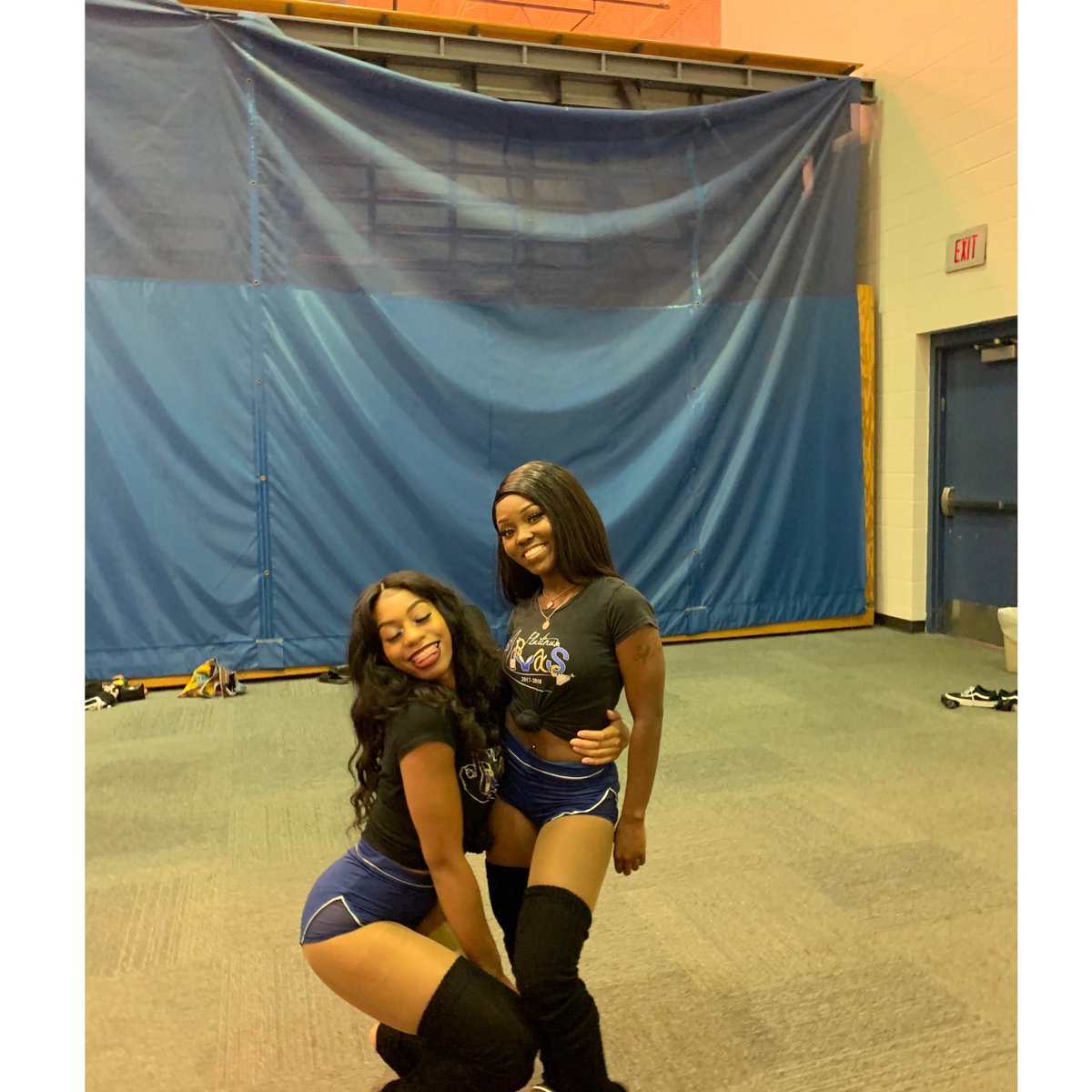 thaats_p's tweet photo. 2019-2020 Platinum Divas 💗 Congratulations to everyone who sticked it out this week and also the ones who were chosen! You earned your spot &amp; im glad to be your Cocap 🥰 https://t.co/wKljmECjCc