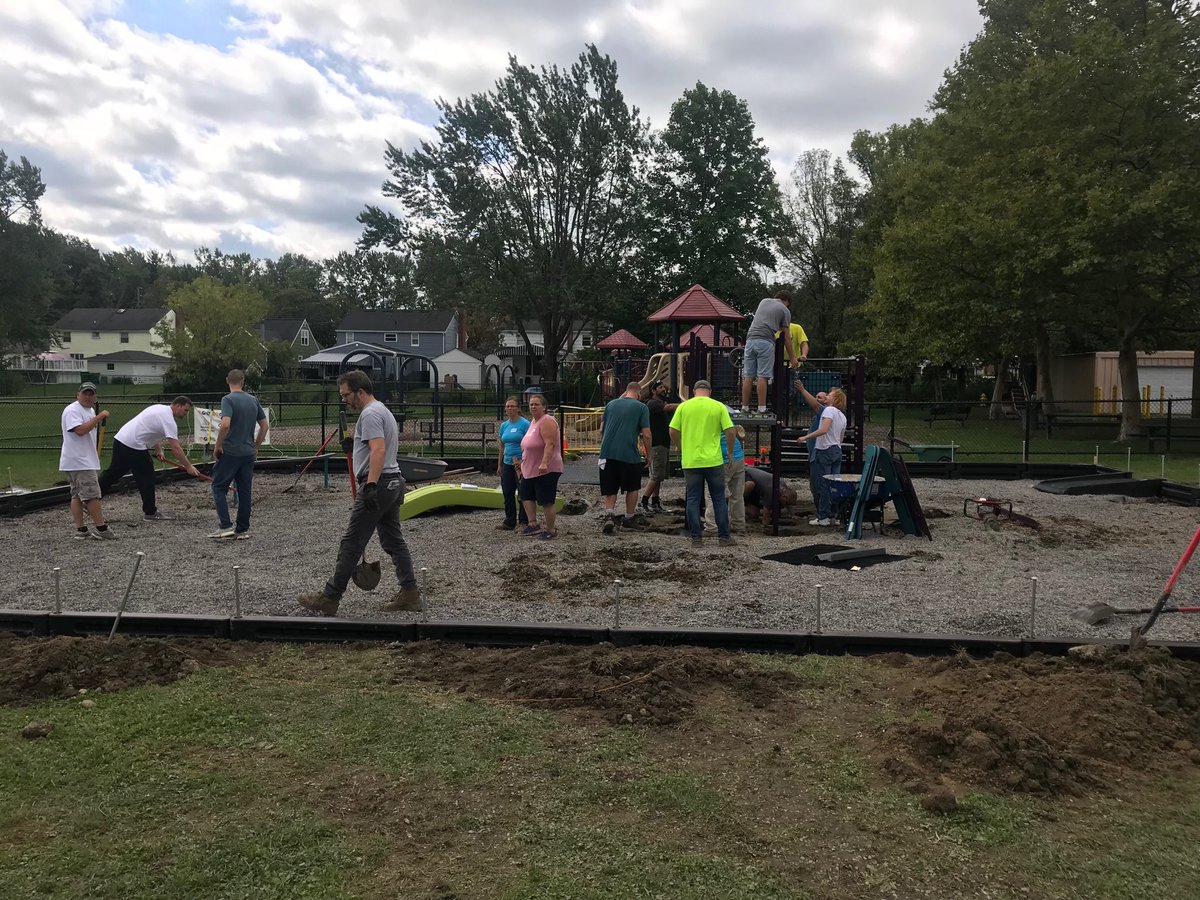 Making great progress because of great teamwork! #CASlearns #HCSDlearns