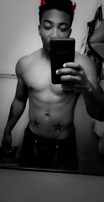 I think she enjoyed the lap dance #Savannah #maledancer #malestripper #freak #swinger https://t.co/I<a href="/tag/savannah"class="tags">#Savannah</a><a href="/tag/maledancer"class="tags">#maledancer</a><a href="/tag/freak"class="tags"><span>#freak</span></a><a href="/tag/swinger"class="tags"><span>#swinger</span></a><a href="/tag/malestripper"class="tags"><span>#malestripper</span></a>