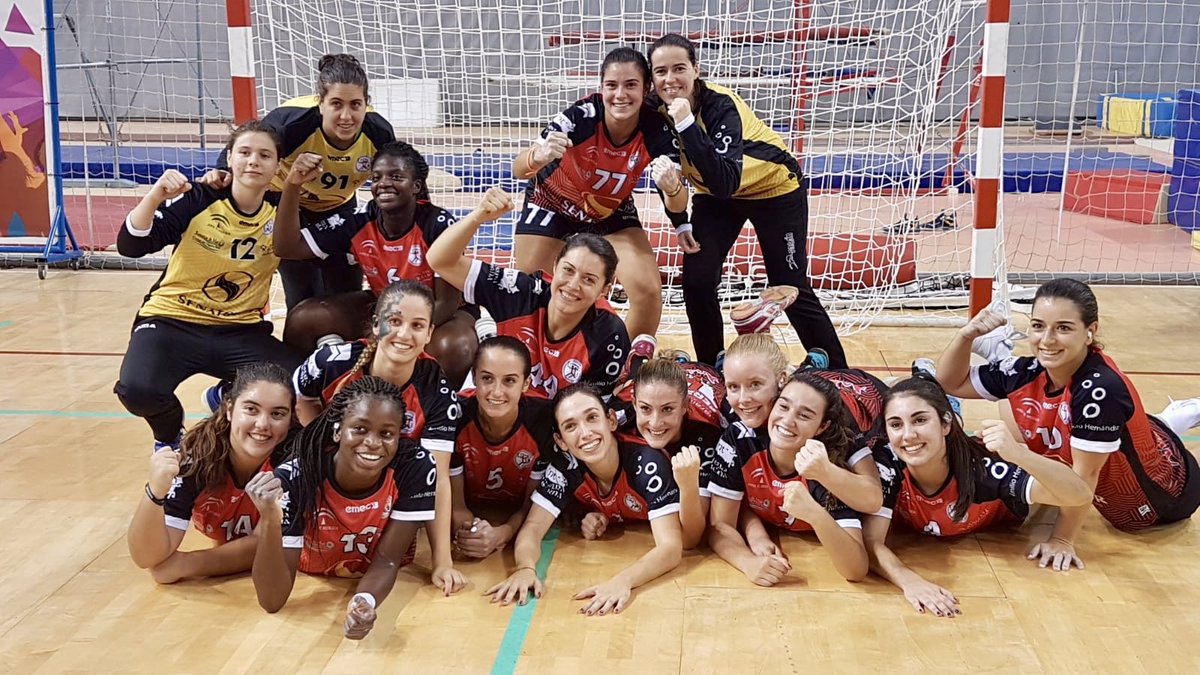 No podemos empezar mejor!!! Enorme victoria del <a href="/SenatorHR/">Senator Hotels & Resorts</a> <a href="/BM_Roquetas/">Club Balonmano Roquetas</a> <a href="/bmbahiadalmeria/">CBM BAHÍA DE ALMERÍA</a> por 31-25 ante un gran <a href="/BmMijasFueng/">Bm Fuengirola Mijas</a> en la primera jornada de la #DivHonorPlataFem A por los siguientes dos puntos 💪 #VamosRoquetas #LaFuerzaDeLaUnión