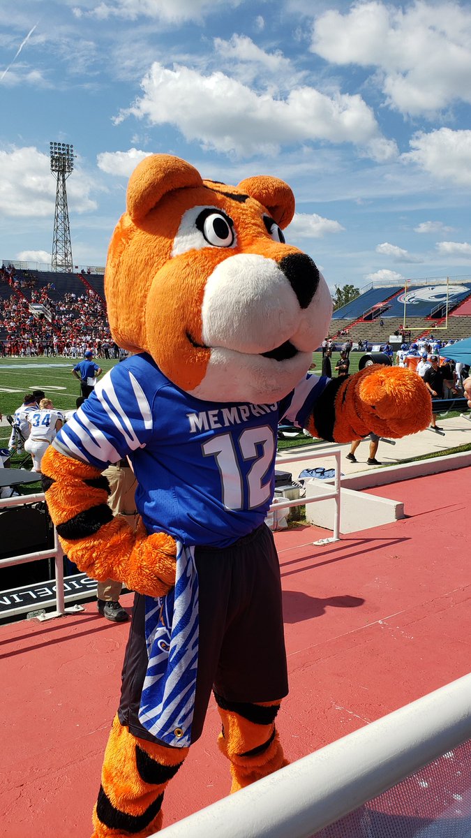 #GoTigersGo 
#mobile <a href="/MemphisFB/">Memphis Football</a> 
<a href="/UofMPOUNCER/">Pouncer the Tiger</a>
