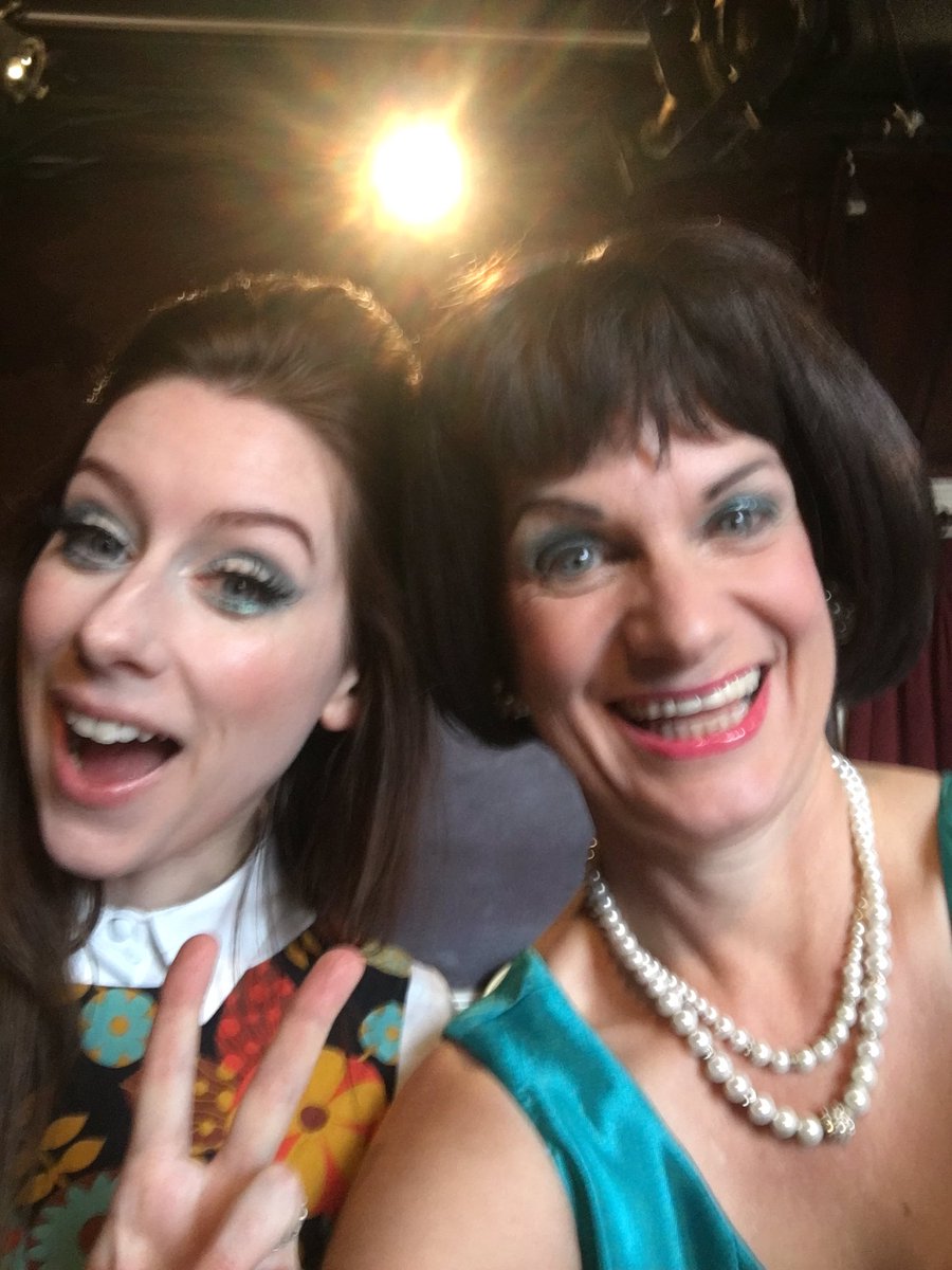 Loaded up the car for an early start! Super excited to bring Honey’s Happening to <a href="/SlungLow/">SlungLow</a> <a href="/holbeckwmc/">The Holbeck</a> Leeds TOMORROW AT 5pm!!