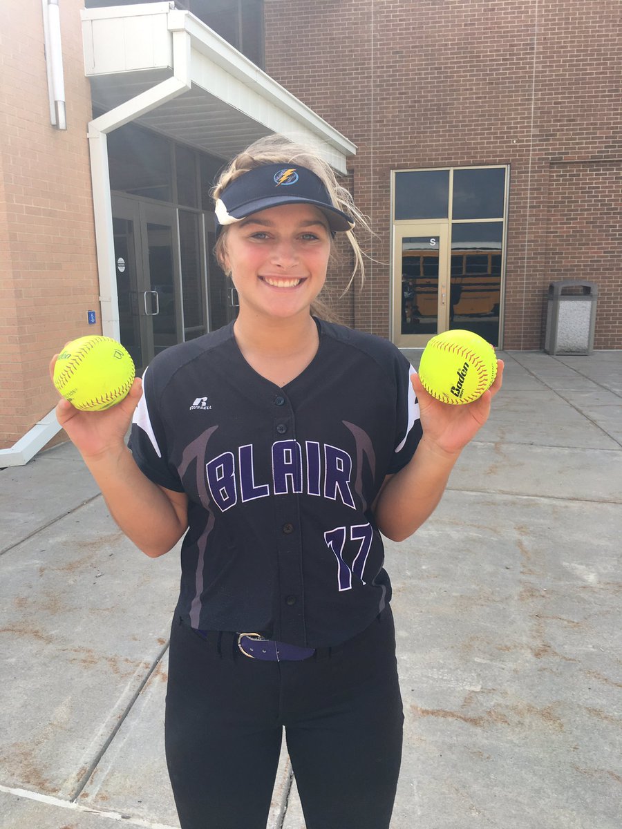 BlairBearSB1's tweet photo. 2 home runs for Ayden Dick today at the JV quad! Great job Ayden, way to knock in 5 runs🔥🥎 @BHSBlair https://t.co/dAAG0WDJ9P