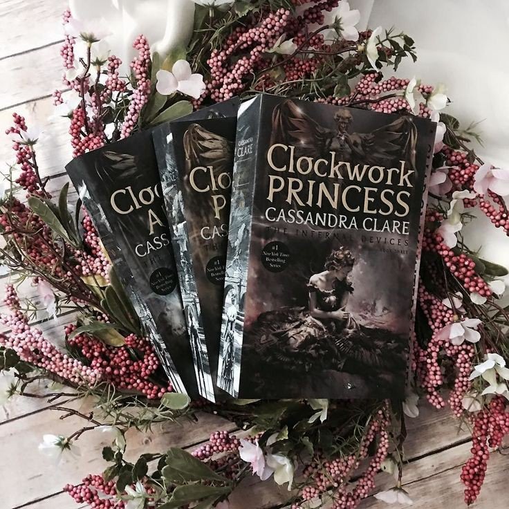 heronthxrn's tweet image. tid stans cade vcs??? #fcseguefc