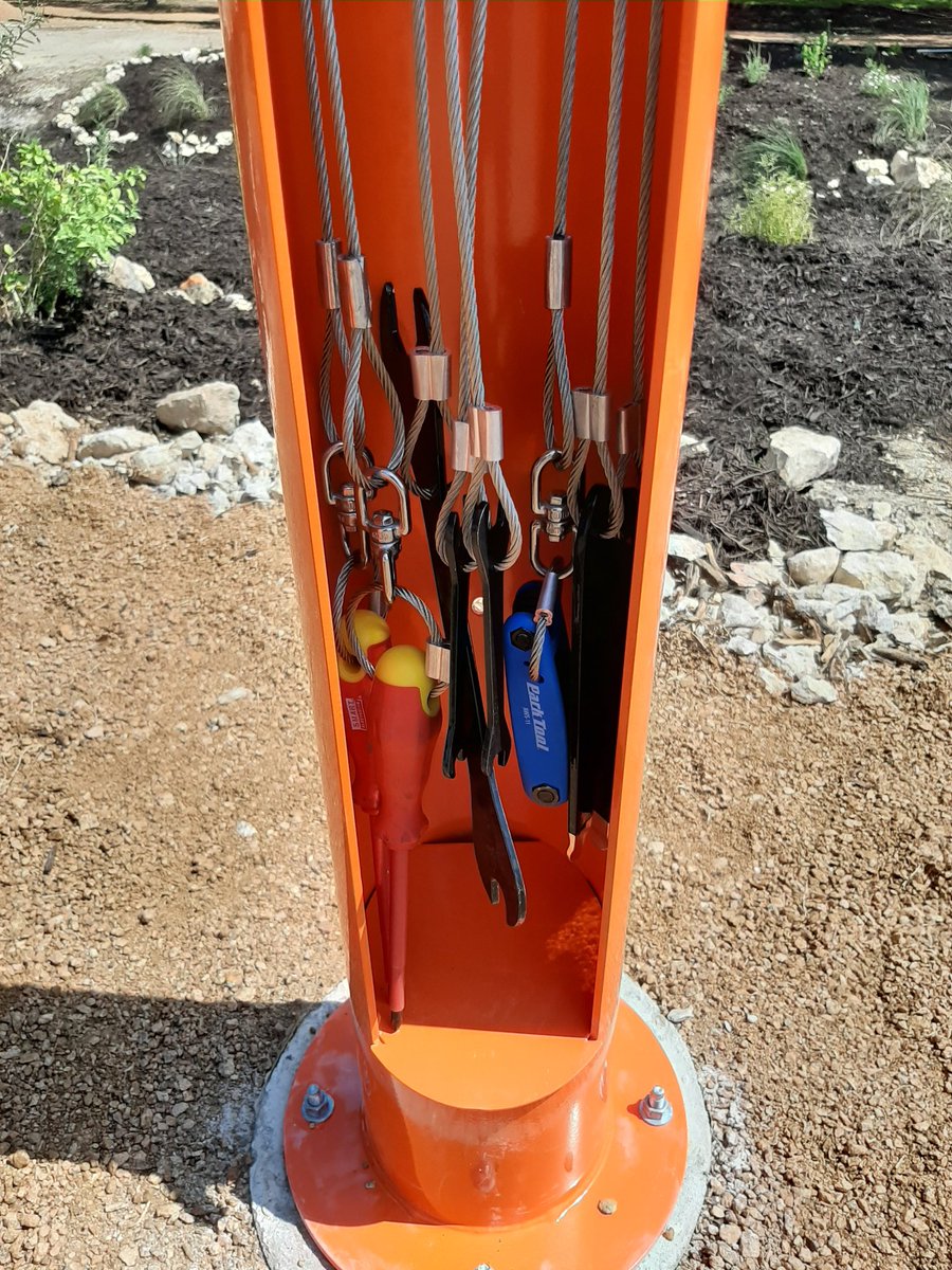 UTSASustain's tweet photo. Tito Bradshaw bicycle repair shop is open today!!! Go by and repair that flat tire, and then ride up to the RIM and take yourself to dinner! @UTSADoS @UTSA @UTSAAlumni @utsacacp @UTSAStaff @UTSAStudents @UTSA_StudentU @District8Manny https://t.co/Of5uyg9C8Q