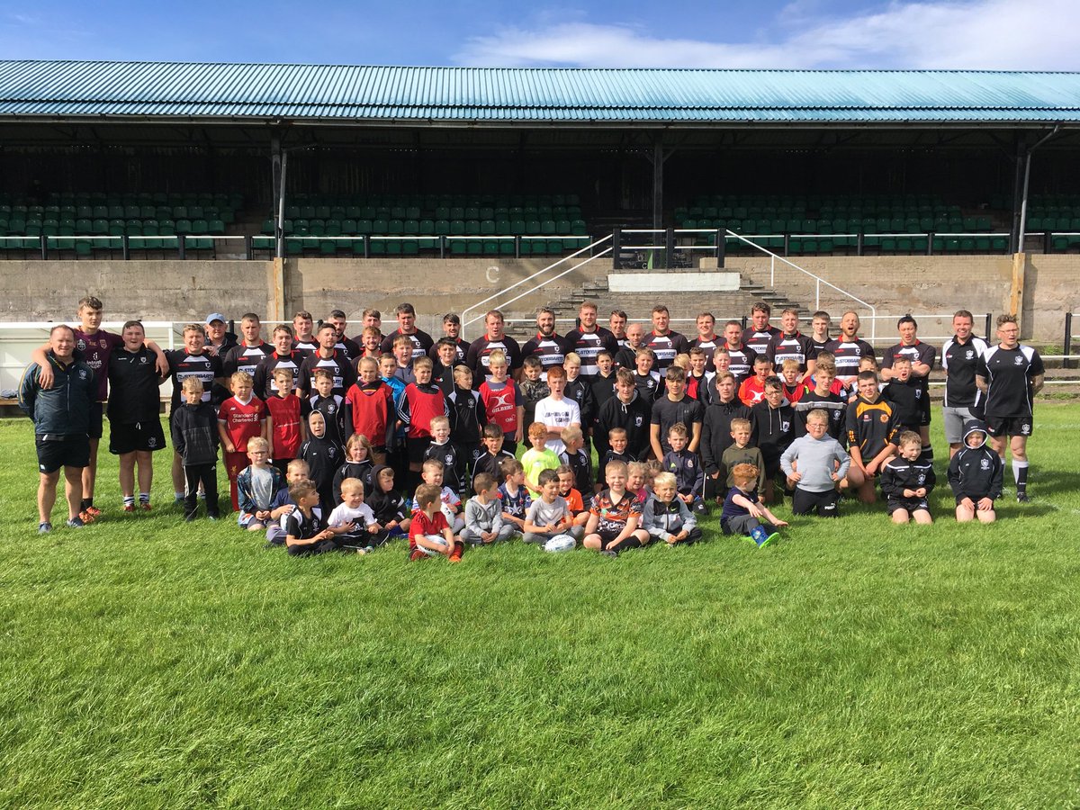 WorkingtonRFC's tweet image. Great day for the club. With lots of new kids joining in with some regulars.  The seniors supporting the kids and the kids and parents staying down to support the Senior game. #1Club