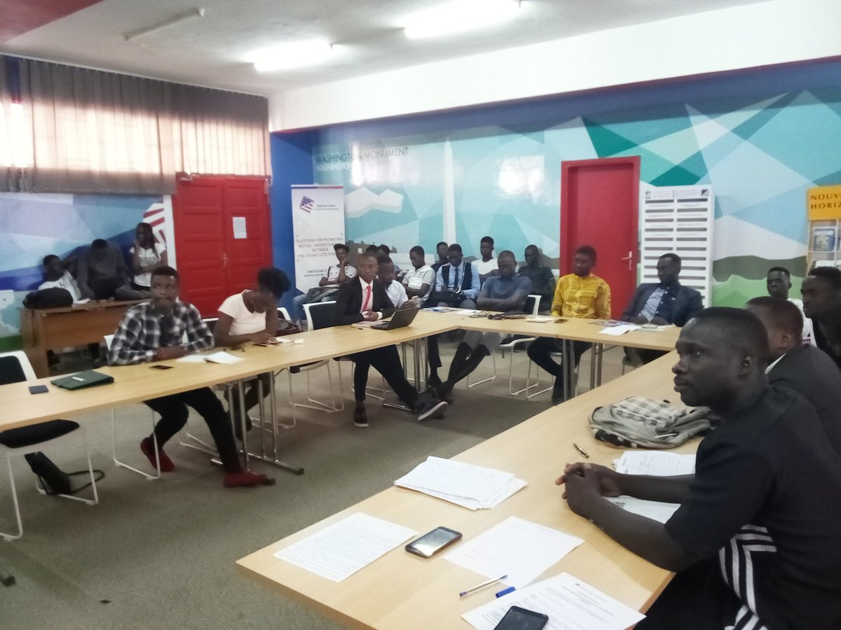 SommetDe's tweet photo. Table ronde des Youth TeachSDGs Ambassadors sur les 17 thématiques des objectifs de développement durable. Cette table ronde avait de trouver des solutions aux thématiques choisir, entre autres : Faim Zéro, Pas pauvreté, Santé et Bien être, Éducation de qualité, paix et justice. https://t.co/a7WzmgyBY1