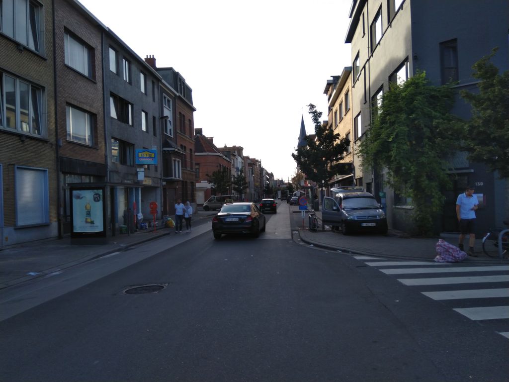 damse_feesten's tweet photo. Na een rustige autovrije chille rommeldag op den Dam zit het er weer op. Merci aan alle standhouders en bezoekers! #rommelmarkt #damsefeesten 🌻😎♥️ https://t.co/HBIOB1oG6f