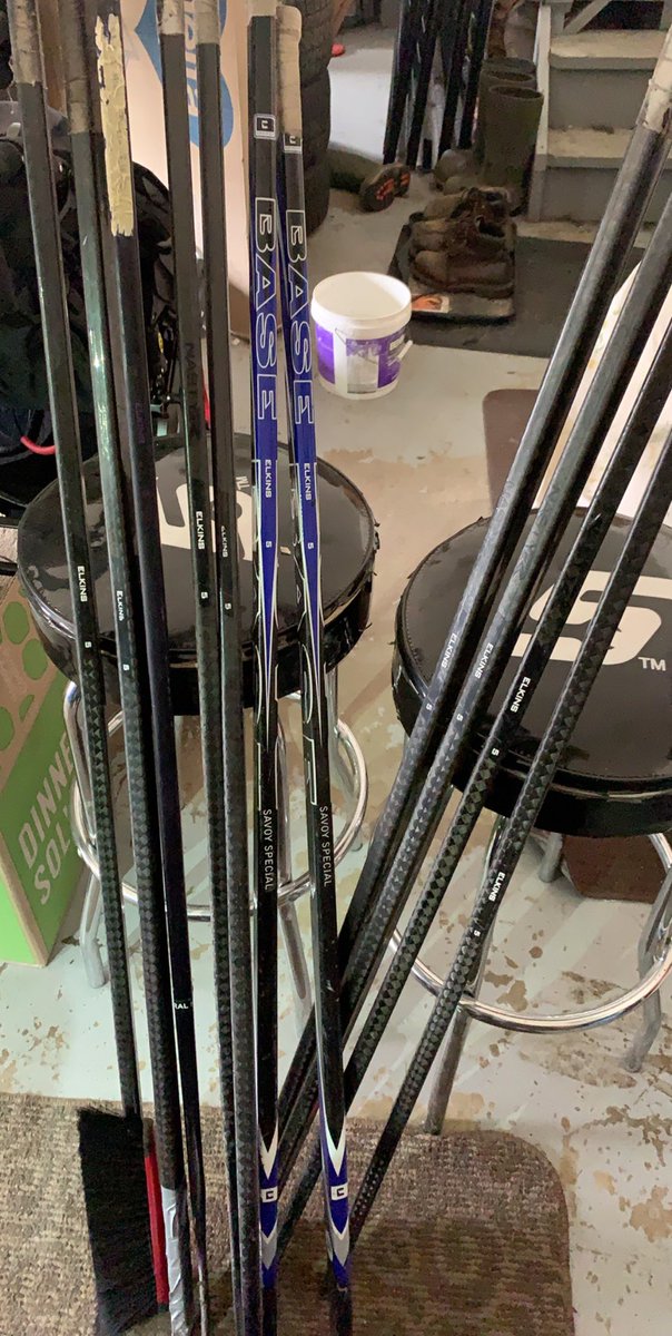 RedsealNinja's tweet photo. Whoa! Been a @BASE_hockey user for a while now! 13 twigs #SavoySpec #Nasty #NastyR #ReignLT almost 10 years loyal. Need a fresh shipment for the year #shootfire any @BeerLeagueTalk promo codes floating around #Broke #beerleague https://t.co/9BNR4WwU08
