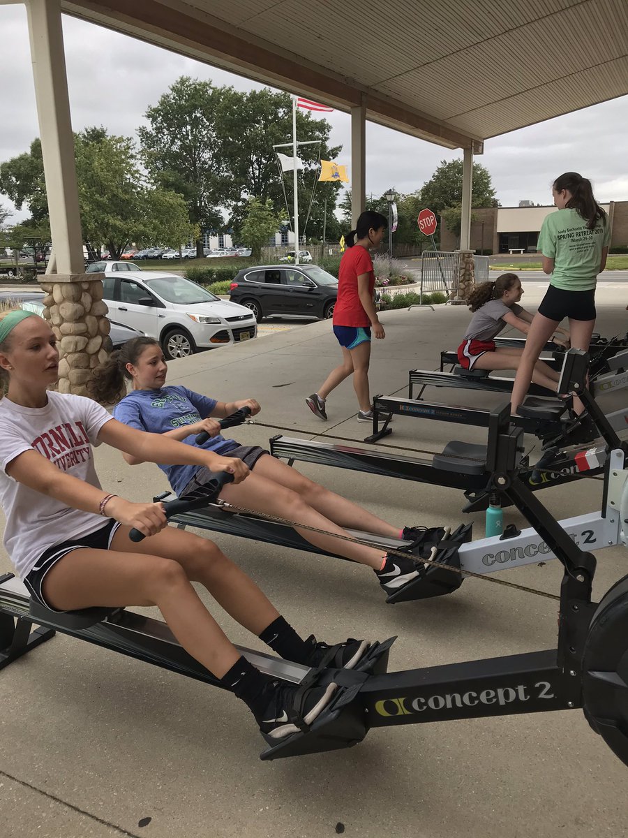 DBReader2016's tweet image. Welcome and congratulations to all the Freshman/ Novice Rowers who began their rowing careers @HaddonfieldCrew @HaddonfieldHS this morning - anyone not participating in a Fall Sport can still join the team. See Mr. Reader or @HMHSathletics