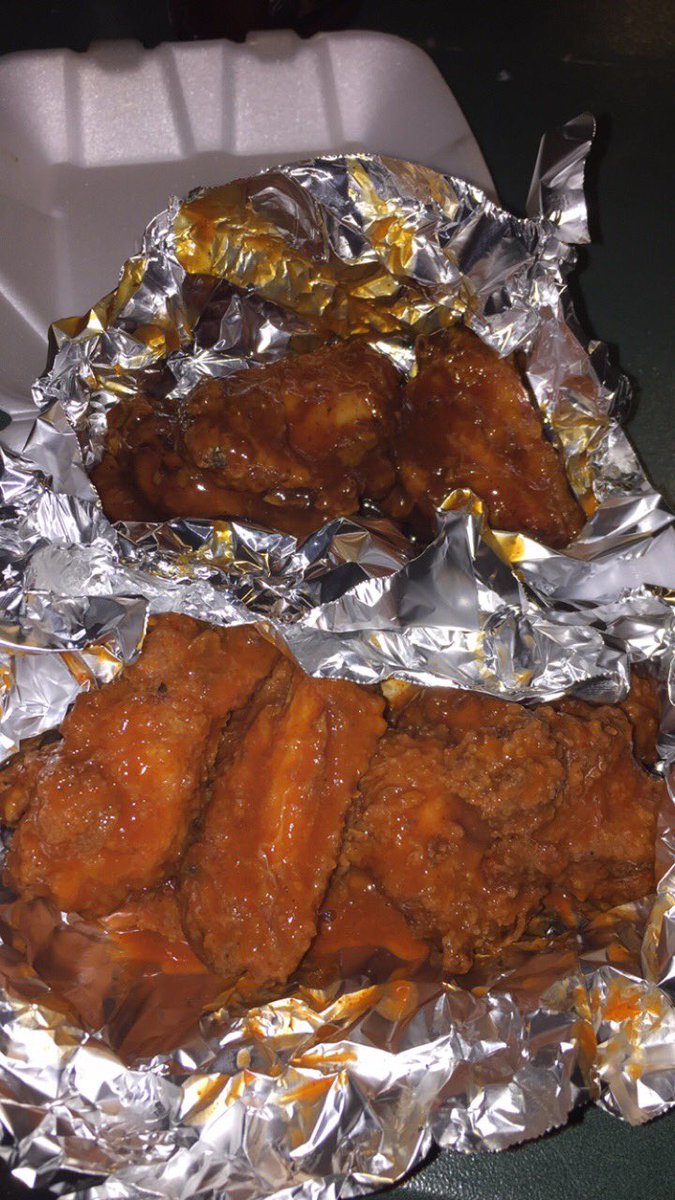 YNACafe17's tweet photo. An all Star line up #CheeseSteak #Chickenwings #Pasta #Philly #BBQ #Alfredo #YNACafe #YoungNAmbitiousCafe #ChefBlaccEyePeas #Lunch https://t.co/U8n0Cl0K8X