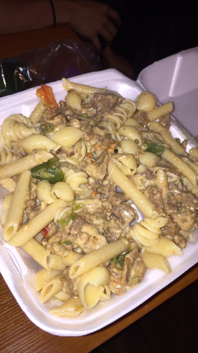 YNACafe17's tweet photo. An all Star line up #CheeseSteak #Chickenwings #Pasta #Philly #BBQ #Alfredo #YNACafe #YoungNAmbitiousCafe #ChefBlaccEyePeas #Lunch https://t.co/U8n0Cl0K8X