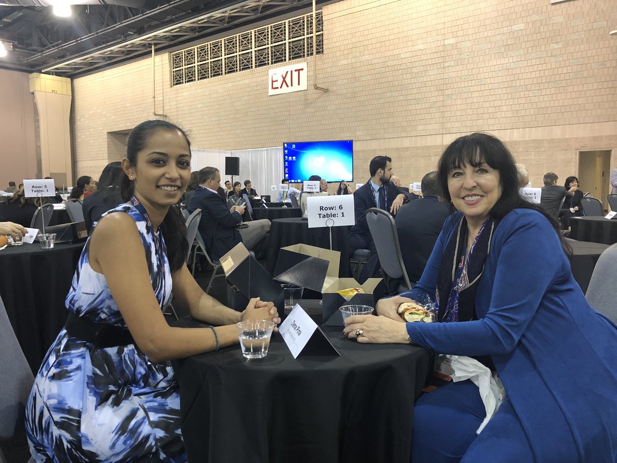 Speed Mentoring off to a great start! Picture of Dr. Ilena Pina and Mrinalini Krishnan having casual conversation over lunch. #HFSA2019 #HFSA2019Catalyst