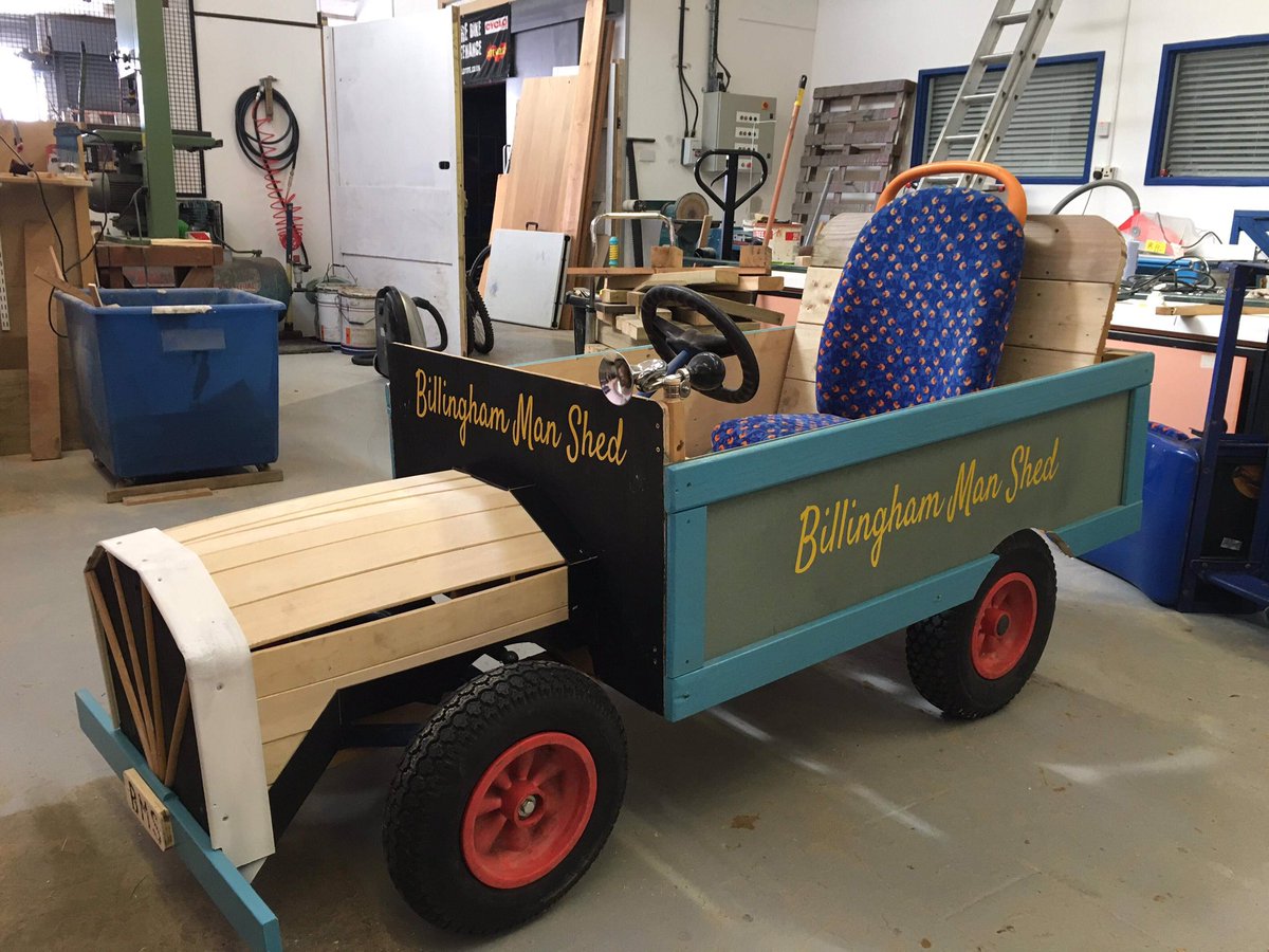 InvolveTees's tweet image. Second event of the day Peterlee Bogey Derby. What fun our Men’s Shed and young volunteers have had. Building a Bogey and seeing it fly #Menshed #teamwork #volunteers