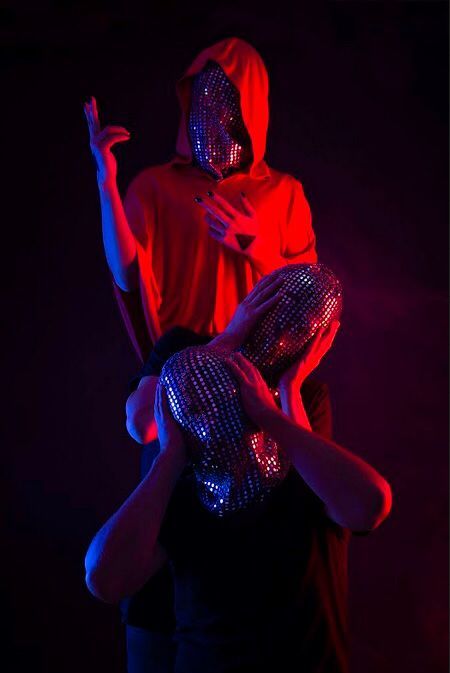 ElMostroNostro's tweet photo. Nuestra música siempre llegará a ustedes 👊✌️👌😎🔥
¡Muy pronto nuevo material!
📷 @aldo.estrada.treehouse
#elmostronostro #technoterror #mostronostro #dark #techno #technopeople #dance #terror #instamusic #spotify #soundcloud #youtube
#technomafia
#photography https://t.co/fM7rFQmSOU