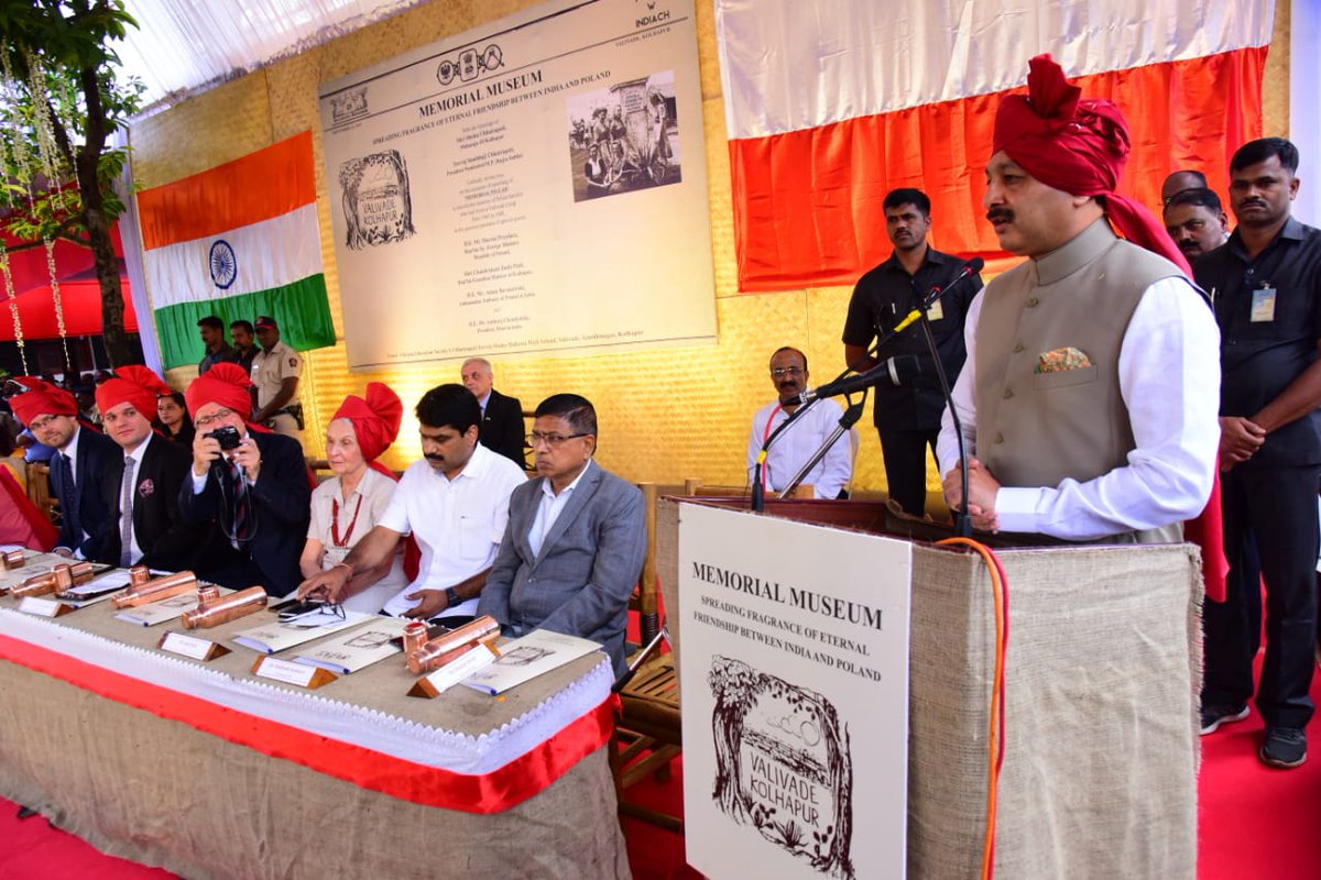 PIBMumbai's tweet photo. Around 5,000 Poles found refuge at Valivade, making it a ‘Mini Poland’

They embraced the local culture &amp; still believe Kolhapur to be their second home

So a Memorial Museum is being set up, giving the message of eternal friendship bet'n the two countries

- MP @YuvrajSambhaji https://t.co/TctJVLuBec