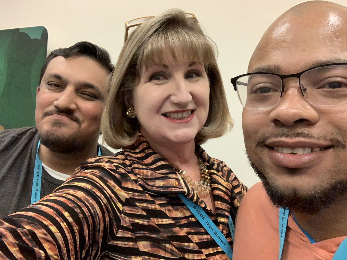 TammyDunbar's tweet photo. At the @MicrosoftEDU booth at #sjcoetechsummit : “Let us show you a cool video with an #MIEExpert named Tammy.” Me: “That’s ME!!” Reply: “Whaaaat? We need a picture!” #Proudtobemusd #NCCEchat @Edtothemax @RobynHrivnatz @Catalyst4EDU https://t.co/6FRskOiXlb
