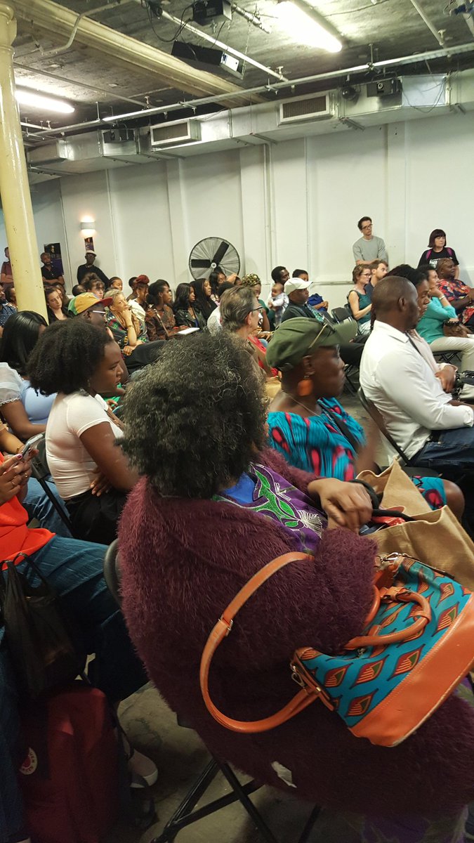 AdinkraArtsCol's tweet photo. @ComfortArthur at #Afrikansonfilmfestival with a packed theatre. Come on down! https://t.co/wJGRHHur2d