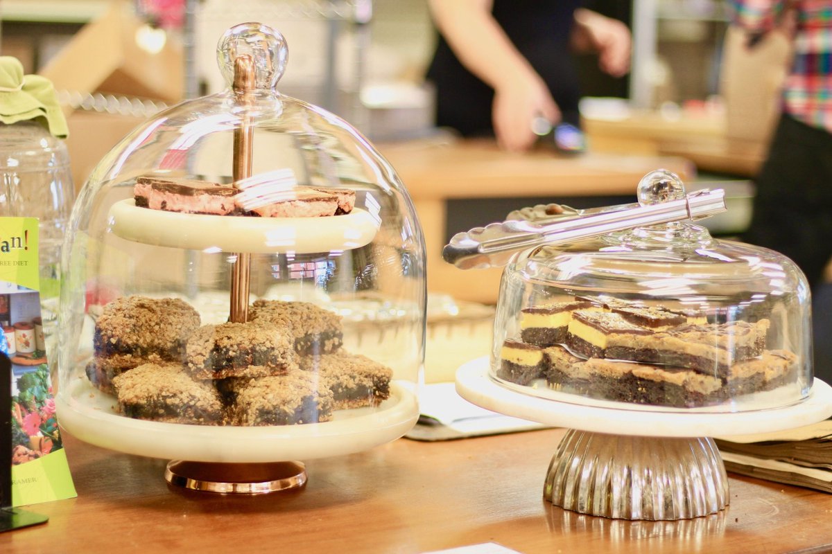 We're so excited about these new VEGAN and GLUTEN-FREE treats from <a href="/cefoodXperience/">cefoodexperience</a> Local, yummy, and another great low waste option!