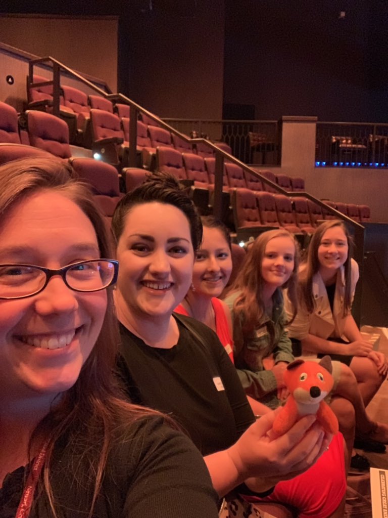 MathwithMissA's tweet image. Women’s Hall of Fame induction with these strong ladies! @MrsChelseaFladd @Newark_HS #nationalwomenshalloffameinduction #neighboREDS #NCSDlearns