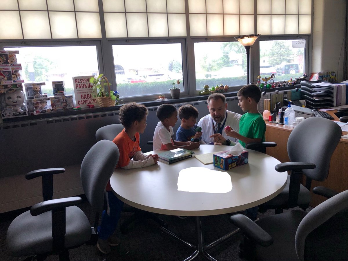 godbold7545's tweet photo. Positive behavior; what does it get you? Of course some quality time with Mr. Cappozzo! https://t.co/Er4ssPcaLH