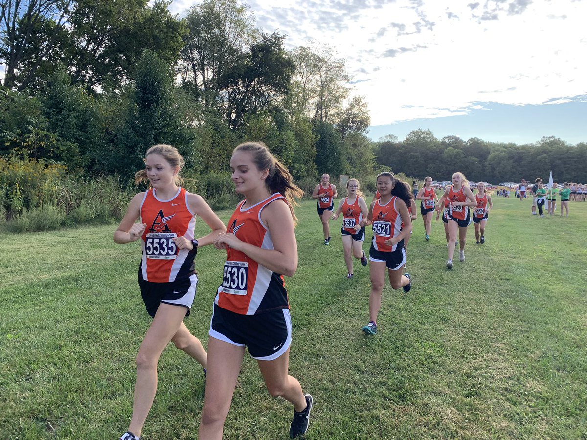 CoachDeke's tweet photo. @ahsgirls_xc @AHSRedskins_AD More progress today in Milford! Lots of PRโs & seasonโs bests!! Shout out to Emma for 4th overall in 19:28...moving up near the top of our honor roll! And our #1runner on that honor roll was there today! So great to have our alums there to support โค๏ธ https://t.co/If4SH2SUDG