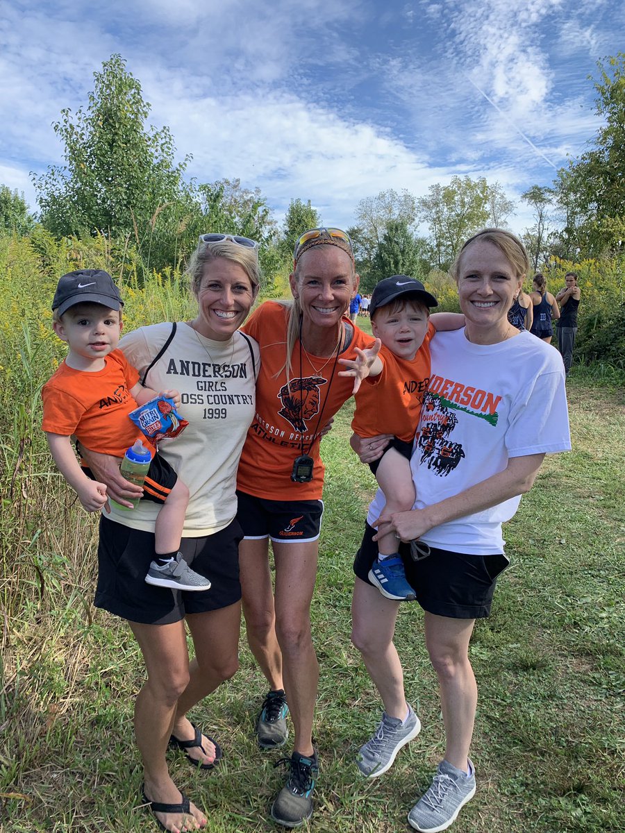 CoachDeke's tweet photo. @ahsgirls_xc @AHSRedskins_AD More progress today in Milford! Lots of PRโs & seasonโs bests!! Shout out to Emma for 4th overall in 19:28...moving up near the top of our honor roll! And our #1runner on that honor roll was there today! So great to have our alums there to support โค๏ธ https://t.co/If4SH2SUDG