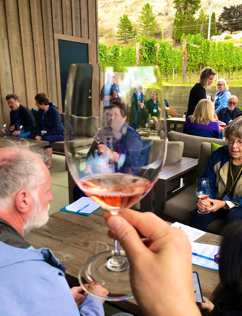 Our first stop on our bus tour is @LilEngineWine - great start cheers! #bcwas #benchbunch2019