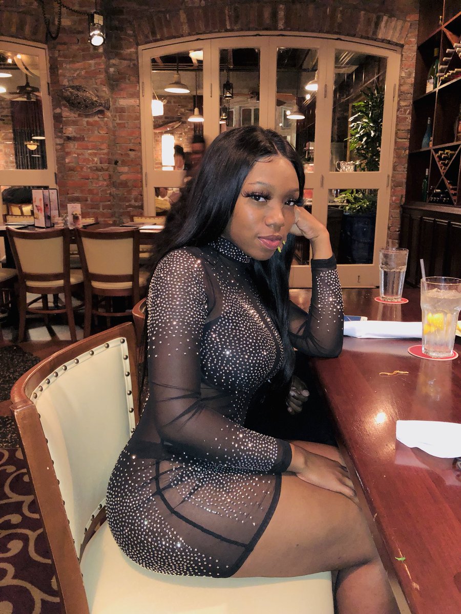 _sapiosexua's tweet photo. Virgo Season ♍️ https://t.co/GVUUP6jDAe
