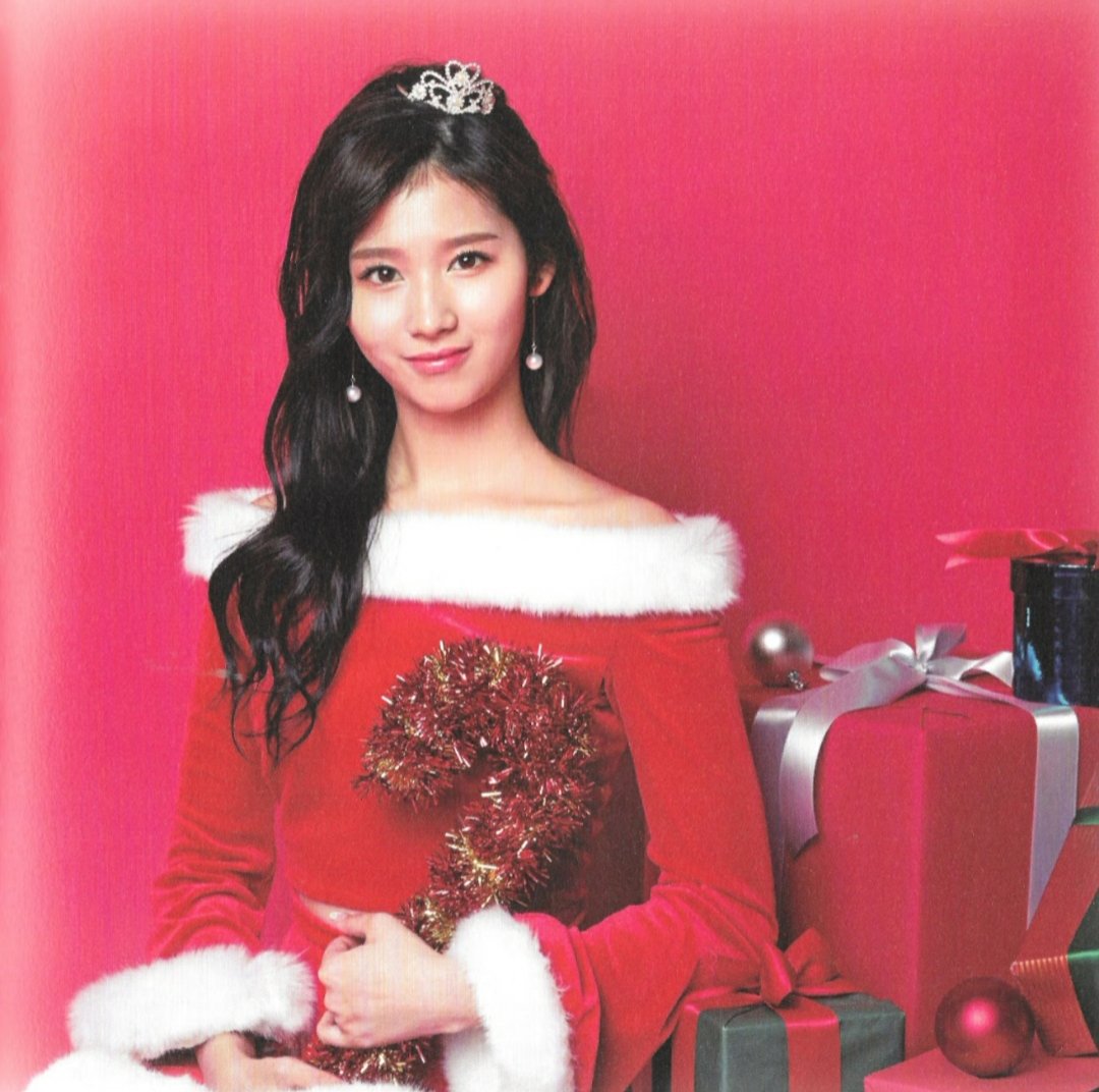 TWICE - TWICEcoaster Lane 1 Christmas Edition Scans SANA #TWICE
