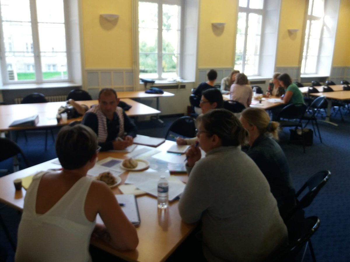 ApelBretagne's tweet photo. À #Rennes, les équipes Apel d'Ille-et-Vilaine sont en ateliers Slow-dating. Une formule renouvelée cette année par l'#Apel35, pour bien démarrer sa rentrée en établissements, se former et tout aborder à 360 degrés... en 1 matinée. @Apelnationale @EC_Bretagne #ddec35 https://t.co/ORy11VUi12