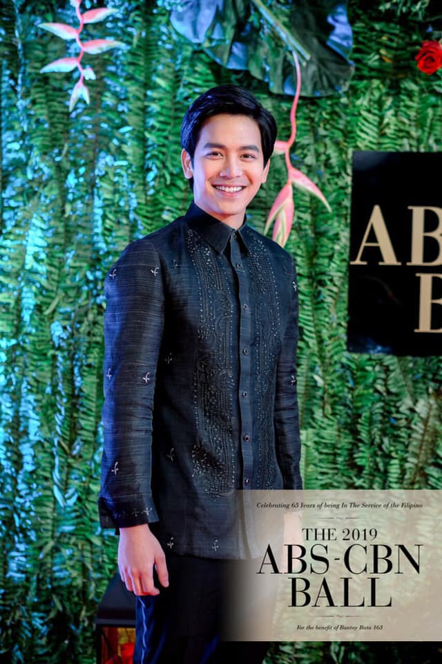 starmagicphils's tweet photo. Joshua Garcia
#ABSCBNBall2019
#StarMagicXBantayBata
--
The ABS-CBN Ball is dedicated to support Bantay Bata 163's Education Program. For more updates, visit https://t.co/zRynPLmneX https://t.co/49veyiwFLd