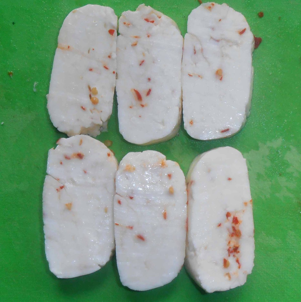 MikeKocht's tweet photo. #Lowcarb #Twooking #vegetarisch und sehr #pikant
#Chili #Halloumi auf #Paradeiser #Fisolen Gemüse
#GrüneBohnen #Strangalan #Stangenbohnen #Bohnenkraut
https://t.co/6GkhE3R2ul https://t.co/1pDL0Hk8DP