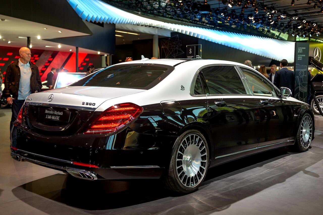 Сколько майбах новый. Mercedes Maybach s650. Mercedes-Maybach s 560. Мерседес Майбах s680. Мерседес Майбах s650 Pullman.