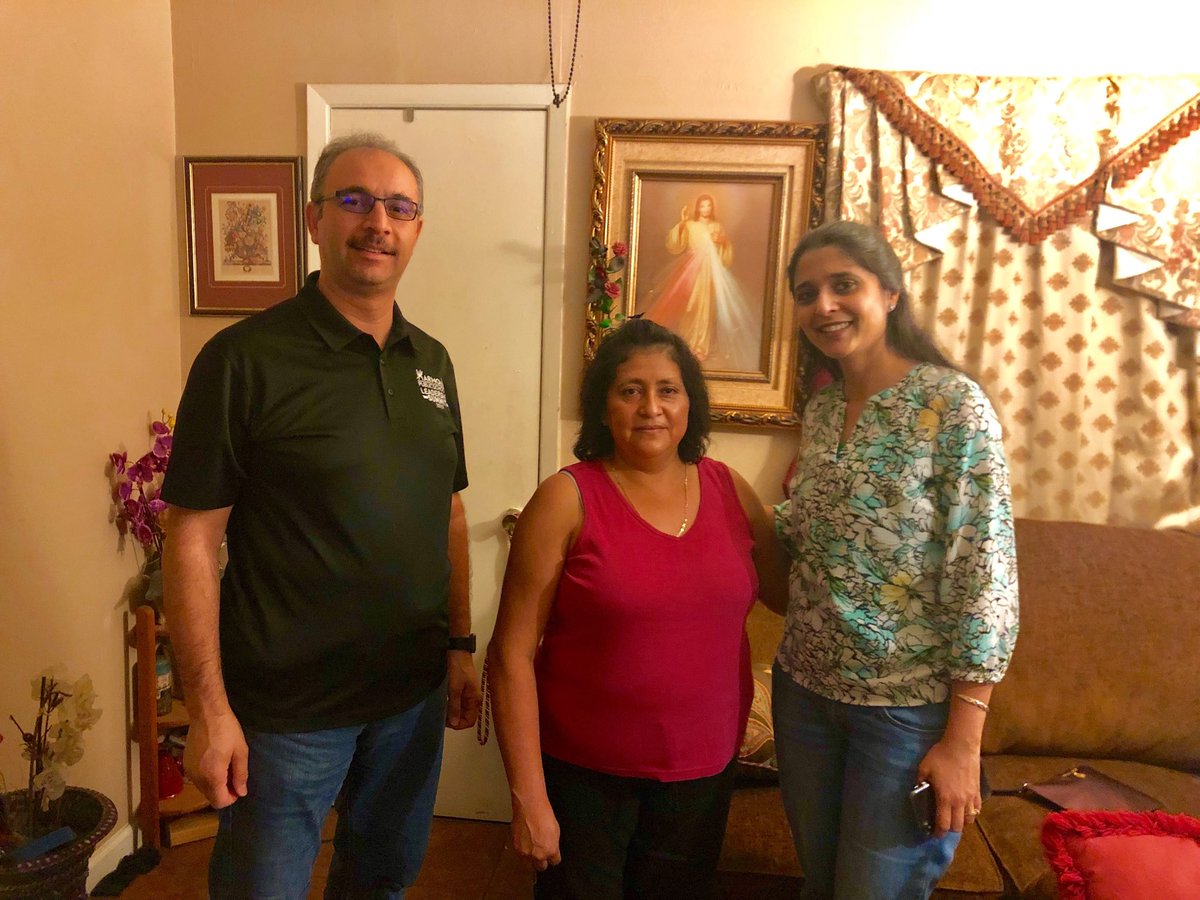 JasmeenKohli's tweet photo. Home visits make a difference! Special thanks to Superintendent Coskuner ⁦@rcoskuner⁩ for accompanying Ingenuity admin team ⁦@HS_ingenuity⁩ on home visits ⁦@hpshoustonsouth⁩ https://t.co/4UFEsX74vG