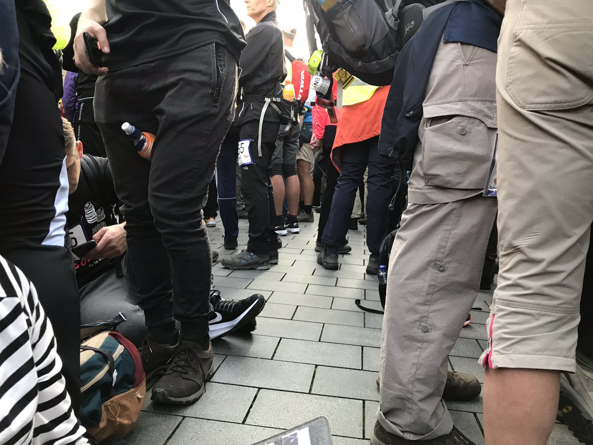 rmklerks's tweet photo. Bijna van start bij de #80vdl 🤣 https://t.co/TKWHsrVXe3