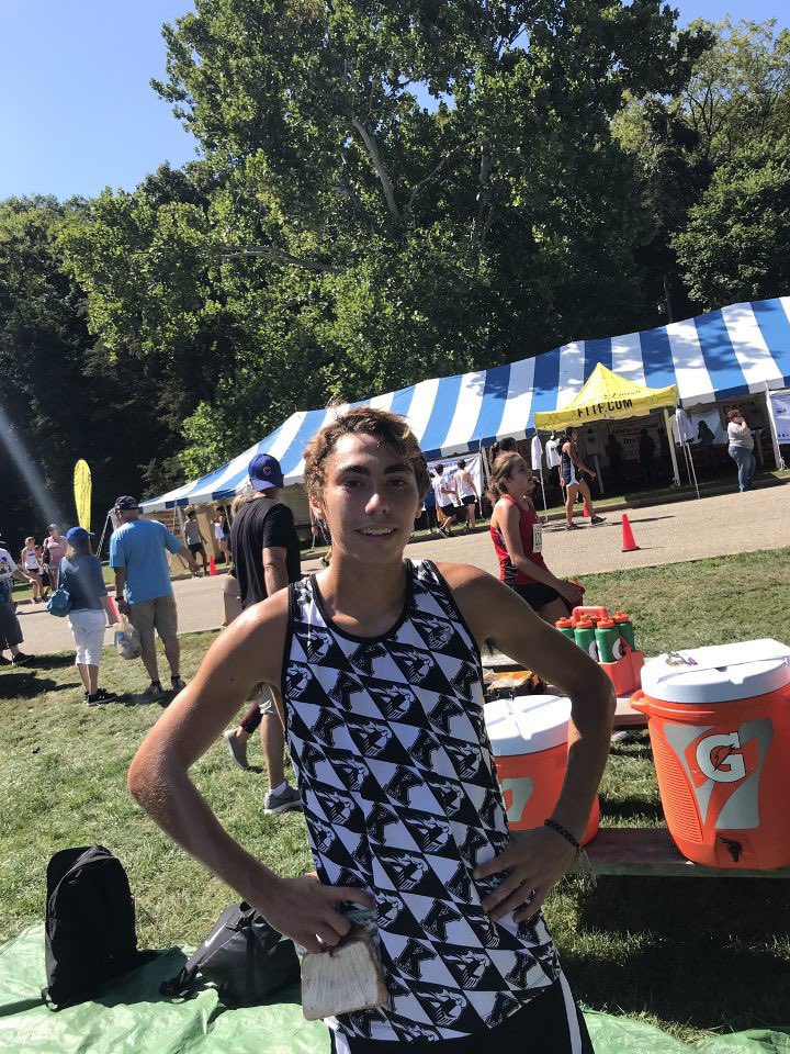kanelandkrier's tweet photo. Boys Cross Country finishes in first place at the First to the Finish Invite at Detweiller Park https://t.co/Nbv7houwjx