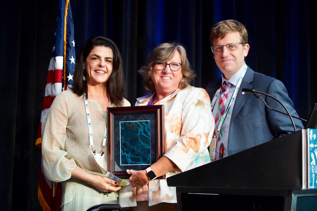 AOFAS's tweet photo. The Orthopaedic Foot & Ankle Foundation established the Women’s Leadership Awards to recognize female leaders in the field of Foot & Ankle Orthopaedic Surgery. Congrats to the 2019 recipients Judith F. Baumhauer, MD, MPH, and Kelly C. Stéfani, MD, PhD! https://t.co/ONIQSNbl1i https://t.co/hQdcF2W6J7
