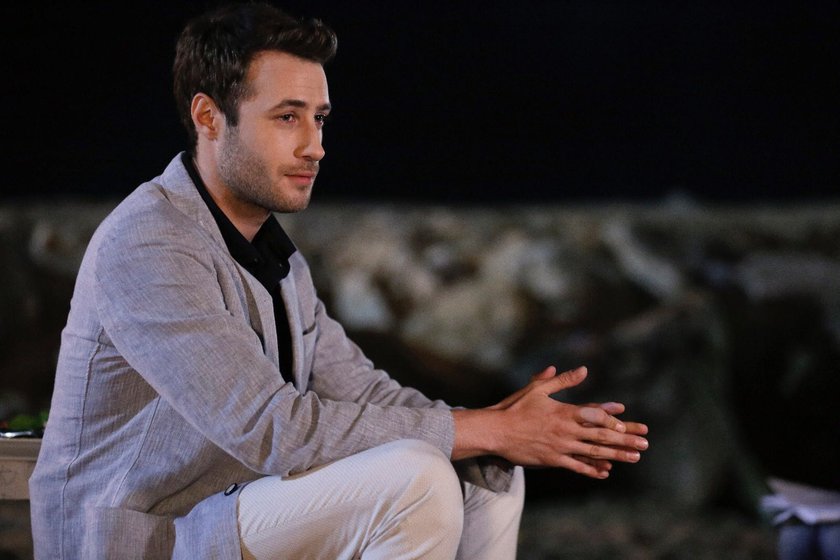 gerçek hayatta
#baharşahin
#ozandolunay
#zalimistanbul