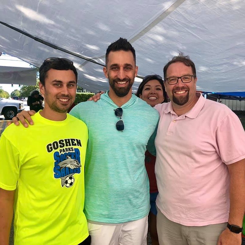 This was my 4th year of judging at the Goshen Farmers Market Salsa Fest!  It was hard to narrow each category down but Tony Demarco, Marshall King and I finally did. The hot category got a little warm, the good news is that 1 hour later I can feel the left side of my face again.