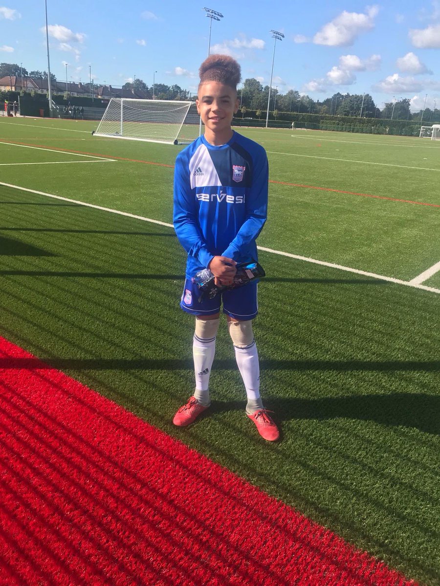 exclusivegk's tweet photo. Congratulations to one of our client Kai getting signed to @IpswichTown U’12.
Two keepers from @LevelsFc signed in two seasons! The hard work keeps going‼️
#levelsfc #Exclusivegoalkeeping #levels https://t.co/MF5VyJeXco