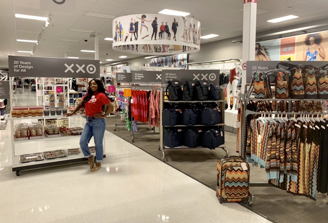 Bethany_Insley's tweet photo. What an awesome morning!! Shoutout to Myisha for owning every aspect of this launch! #T1938 #TargetStyle #20YearsOfDesign 🎯 @ronygarcia79 @SextonRob https://t.co/wNAHBZeEYn