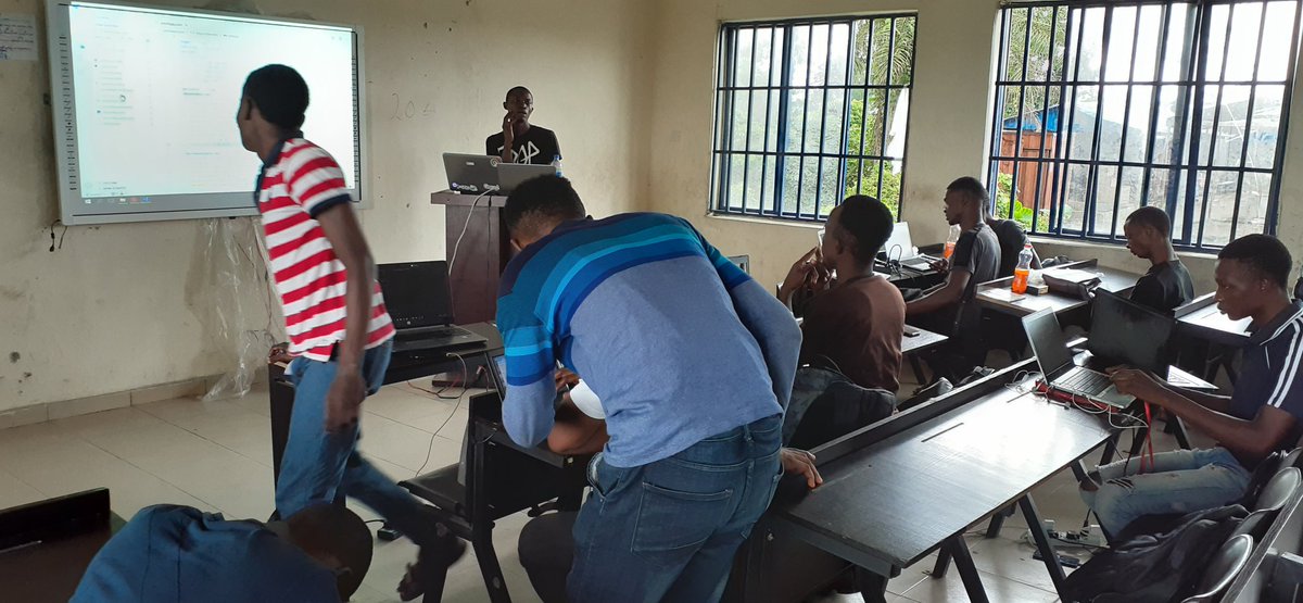 og_imanuel's tweet photo. Today I had the rare privilege of giving an introductory talk on Angular, I was initially🤯 but then it all ended 😁
#ALCwithGoogle
#GrowWithGoogle
#Andela
#ALCDelta
@pluralsight @googleafrica @Andela_Nigeria @andela_alc https://t.co/fz6tccgghf