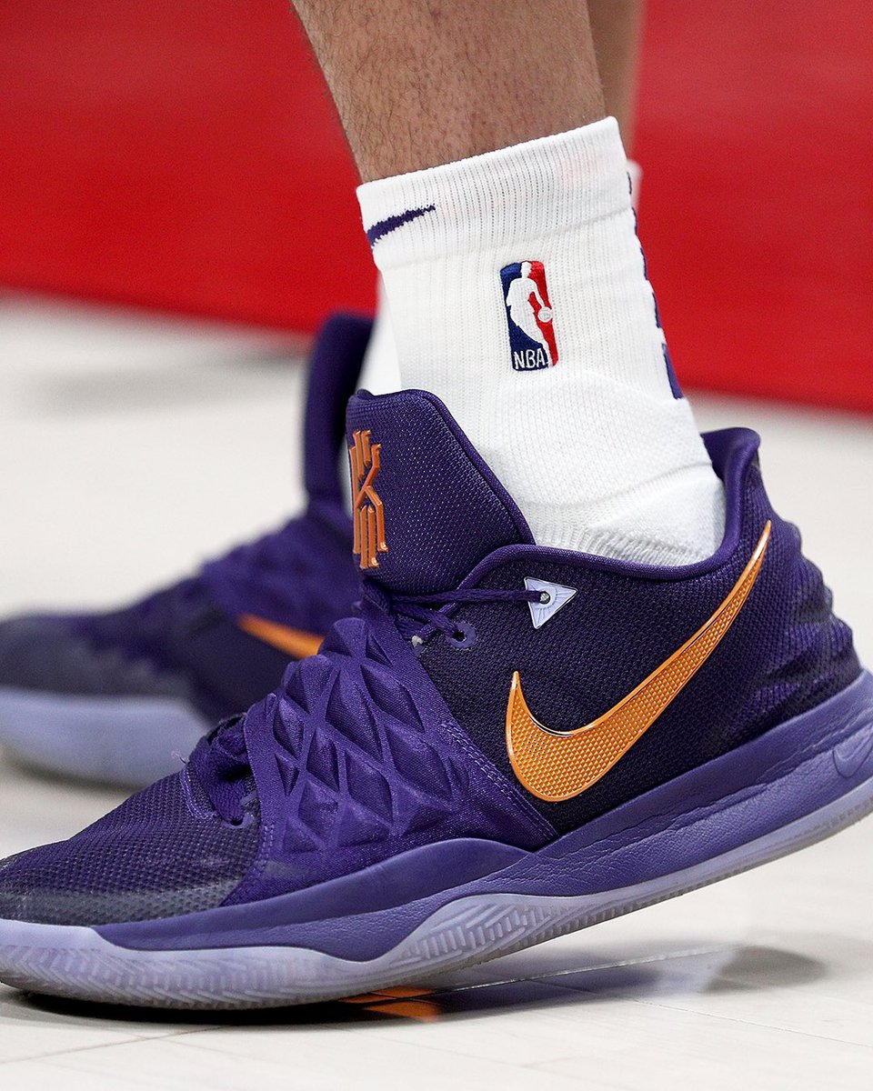 devin booker kyrie low
