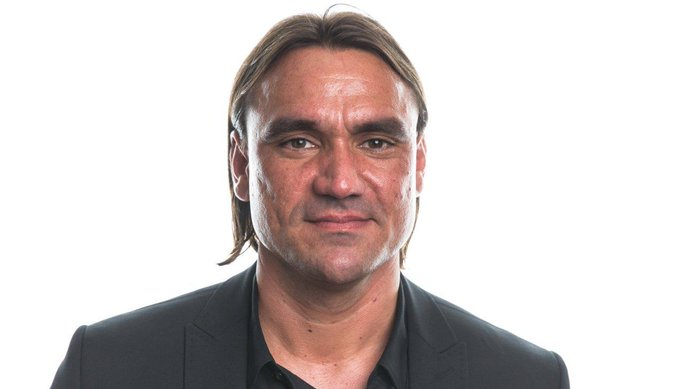 bet365's tweet image. No Klose.
No Zimmermann.
No Trybull.
No Roberts.
No Leitner.
No Vrancic.
No Aarons.

No problem.

Norwich become the first side to beat the Premier League champions since January.

Manchester City, welcome to Farkelife.

#NCFC