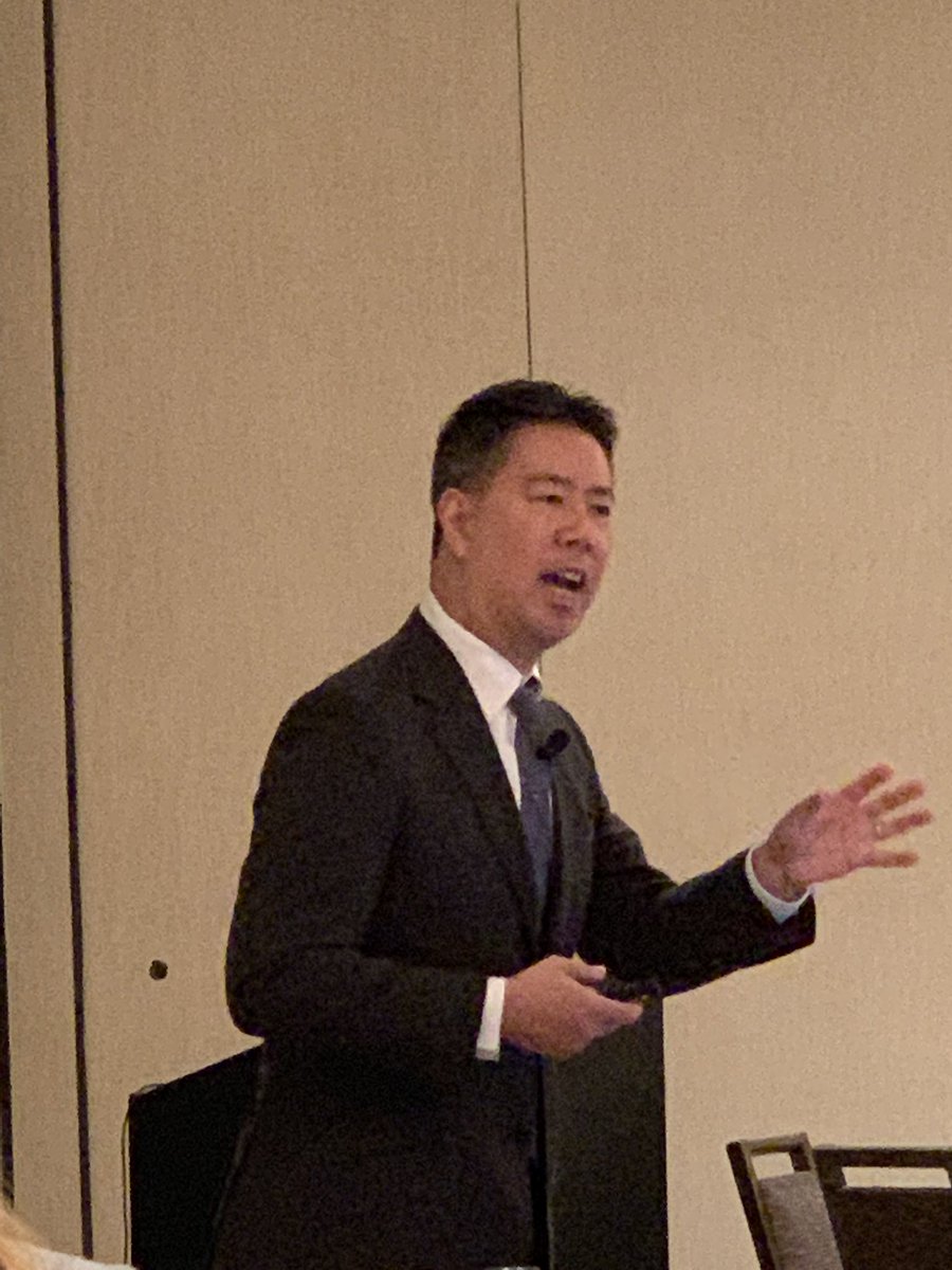 Outstanding and inspiring talk by <a href="/kevinmd/">Kevin Pho, M.D.</a> on the harnessing the power of social media in medicine. Just one of the highlights of the 2019 <a href="/csro/">Choongsan Ro</a> State Society Advocacy Conference. #rheumatology #advocacy